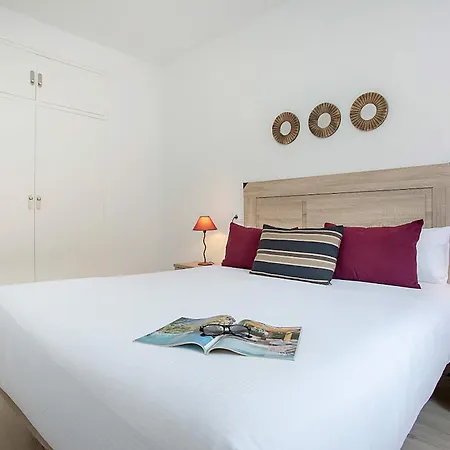 Апартаменты Genteel Santa Marta